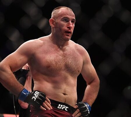 Сокрушительное поражение Алексея Олейника в дебюте BKFC