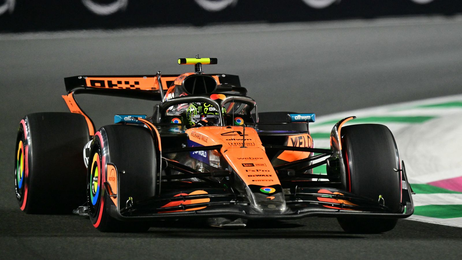 Preview Гран-при Саудовской Аравии: Пьер Гасли возглавил первую тренировку за Alpine, Ландо Норрис на втором месте