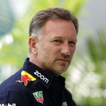 Кристиан Хорнер опроверг слухи о переходе в Ferrari