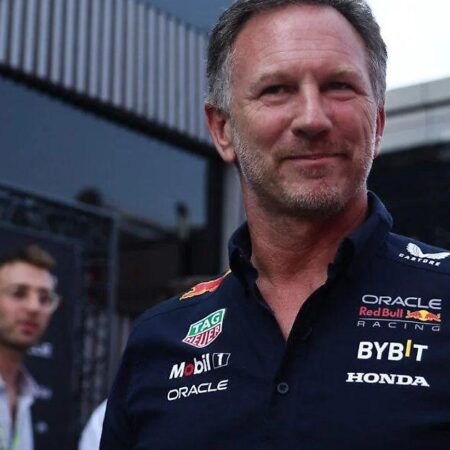 Кристиан Хорнер: Red Bull “не превратились в идиотов за одну ночь” на фоне слухов о будущем Макса Ферстаппена