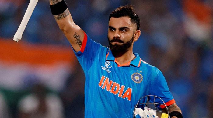 Preview Неожиданный поворот: История, как Вират Коли вдохновил Ишанта Шарму на отстранение