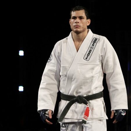 Роджер Грейси: Цена наследия – ментальная дуэль чемпиона джиу-джитсу