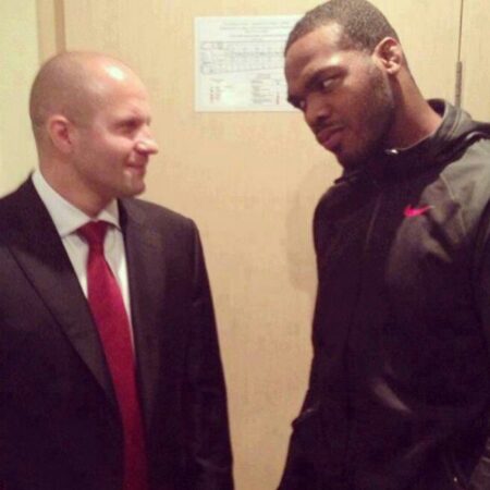 Федор Емельяненко: В 48 лет «Последний Император» снова шокирует мир ММА, а Джон Джонс лишь разводит руками