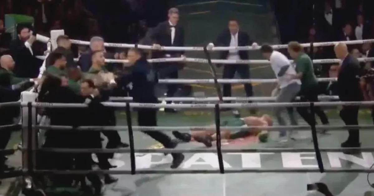 Preview Когда спорт заканчивается, а драка только начинается: сын нокаутирует легенду