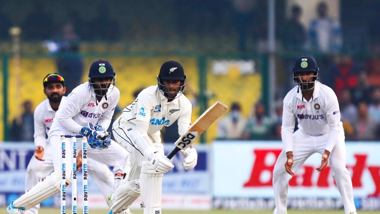 Preview Феерические Сенчури Ийера и Арьи: Индия А Установила Рекорд Против Австралии А в Канпуре