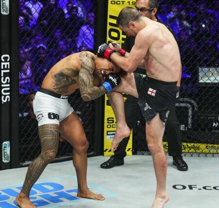 Шок в Дубае: Звезда UFC Каолан Лахран начинает путь в PFL с поражения