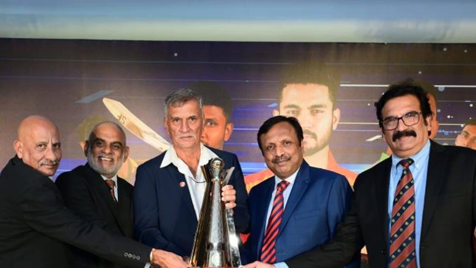 Preview Чествование талантов: Ежегодные Награды KSCA — Гордость Карнатаки и Будущее Крикета