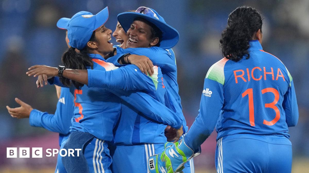 Preview Триумф и Казусы: Как Индия Обыграла Пакистан на Женском Кубке Мира по Крикету 12-0