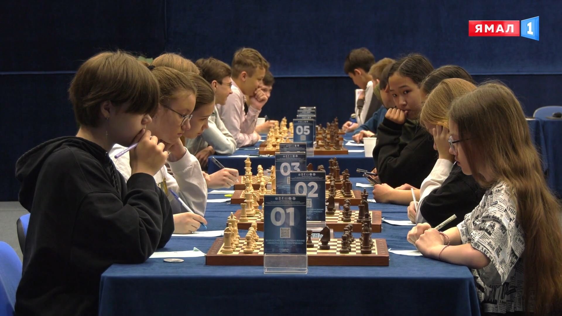 Preview Золотой интеллект Заполярья: Как Ноябрьск объединил юных шахматистов с ПОДА со всей России