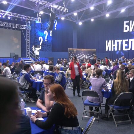 В Костроме проходит Первенство России: Битва интеллектов на невидимой доске