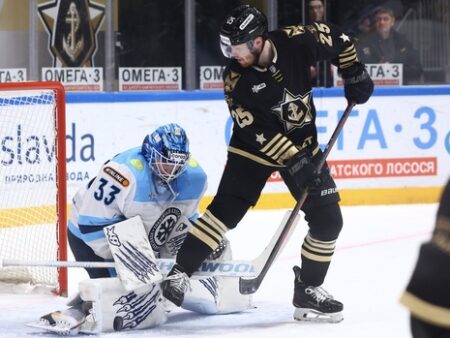 Операция «Исход»: Как «Сибирь» сменила «Адмирал» на последней строчке Восточной конференции КХЛ