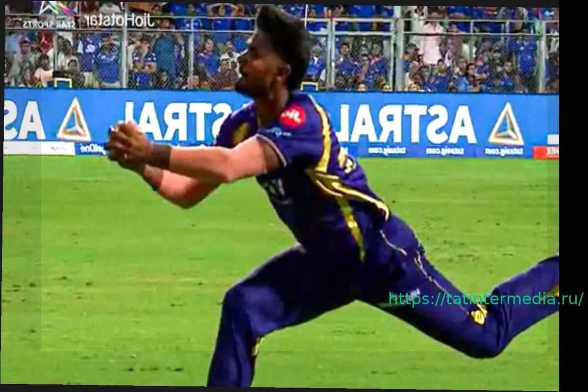 Preview Анкит Рой совершает невероятный кэтч, выбивая Рохита Шарму в IPL 2026