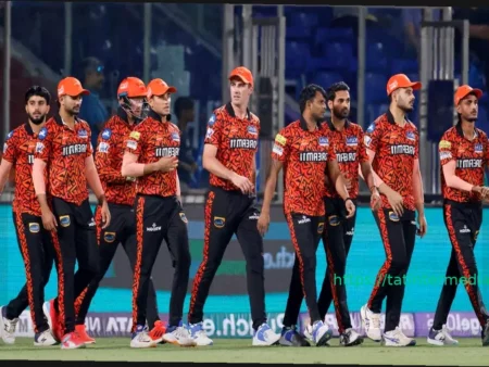 «Их бэттинг на десятку»: Экс-игрок CSK высоко оценивает атаку SRH перед IPL 2026