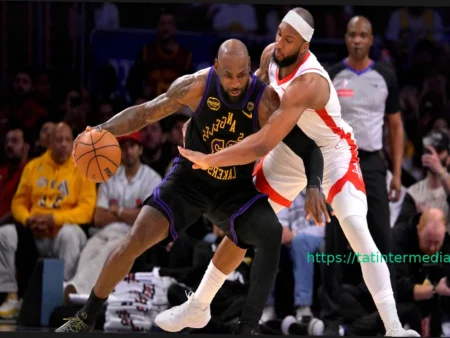 Лейкерс против Рокетс: прогнозы, ставки, время матча – плей-офф НБА 2026, игра 3