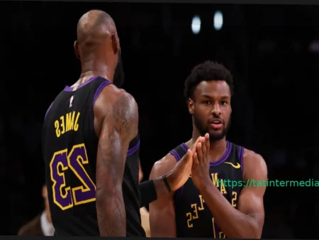 Прогнозы на НБА: Лейкерс против Рокетс, игра 4. Лучшие ставки от проверенной модели.