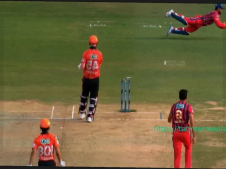 Авеш Хан выбивает Генриха Клаасена благодаря блестящему кэтчу Ришабха Панта в ИПЛ 2026