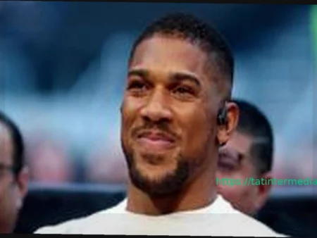 Эдди Хирн: Джошуа подписал контракт на бой с Фьюри