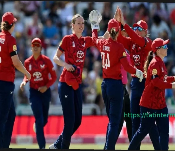 Сборная Англии по крикету на Чемпионат мира T20: Нат Скайвер-Брант — капитан, в команде 18-летний спиннер