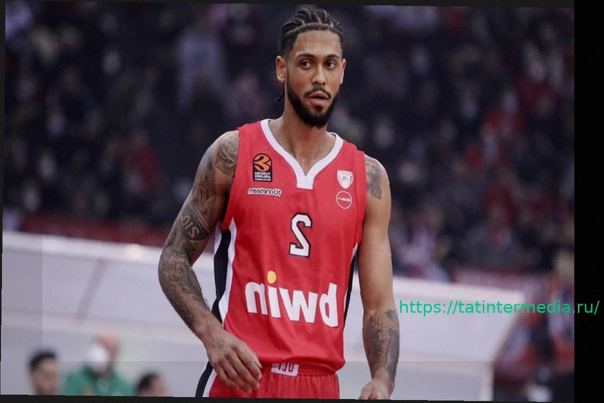 Preview Тайлер Дорси и Никола Милутинов были близки к переходу в Милан: откровения экс-директора Вачирки