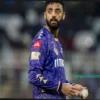 Игроки KKR плакали! Варун Чакраварти раскрыл тайну раздевалки после первой победы в IPL 2026