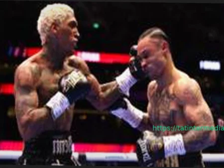 Бенн одержал досрочную победу по очкам над Прогрейсом