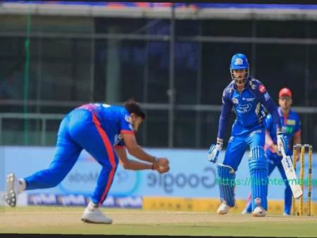 Мукеш Кумар совершает блестящий кэтч, ошеломляя Mumbai Indians выбиванием Тилака Вармы и Райана Рикелтона в одном овере