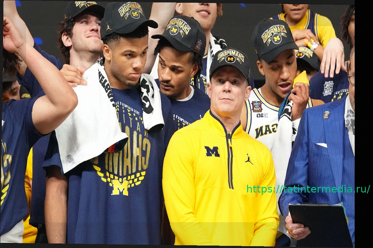 Preview Mavericks hiring Dusty May away from Michigan in basketball stunner